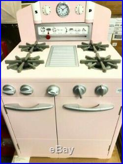POTTERY BARN KIDS Retro Retro Kitchen Oven PINK