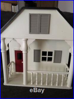 Pottery Barn Kids Cottage Dollhouse With Family