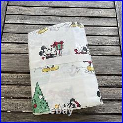 Pottery Barn Kids Disney Mickey Mouse Holiday Organic Cotton Sheet Set Queen