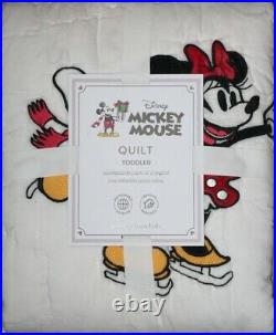Pottery Barn Kids Disney Mickey Mouse Holiday Toddler Quilt NEW 36 x 50 Minnie