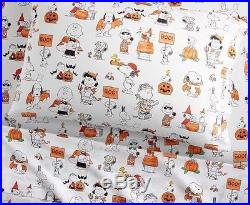Pottery Barn Kids Organic Snoopy and Friends Halloween Queen Sheet Set Peanuts
