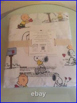 Pottery Barn Peanuts Snoopy VALENTINE ORGANIC cotton FULL Sheet set HOLIDAY LOVE
