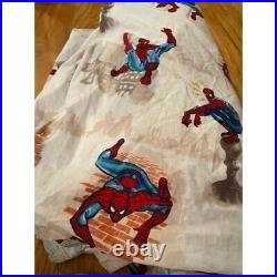 Pottery barn kids Spider-Man duvet and sheet set. Full size. READ